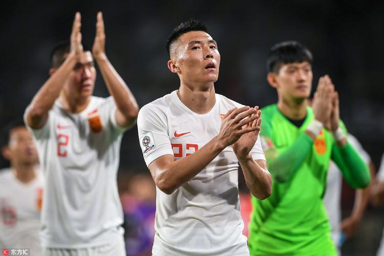 Tất Cả Chỉ Là Sai Lầm